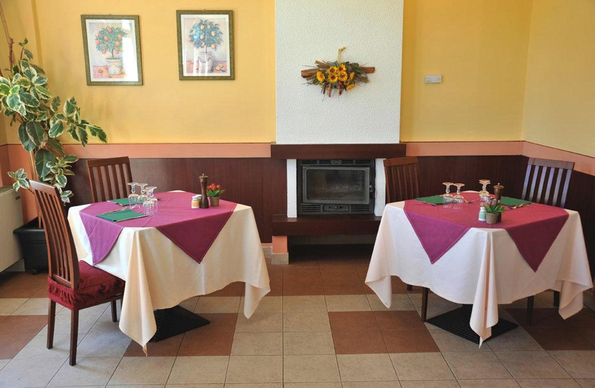 Tulip Inn Turin South Moncalieri Restaurant bilde